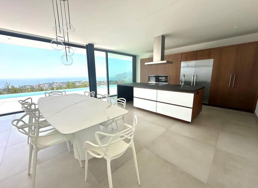 4 bedroom Villa for sale in Benissa with pool garage - € 2,900,000 (Ref: 9412928)