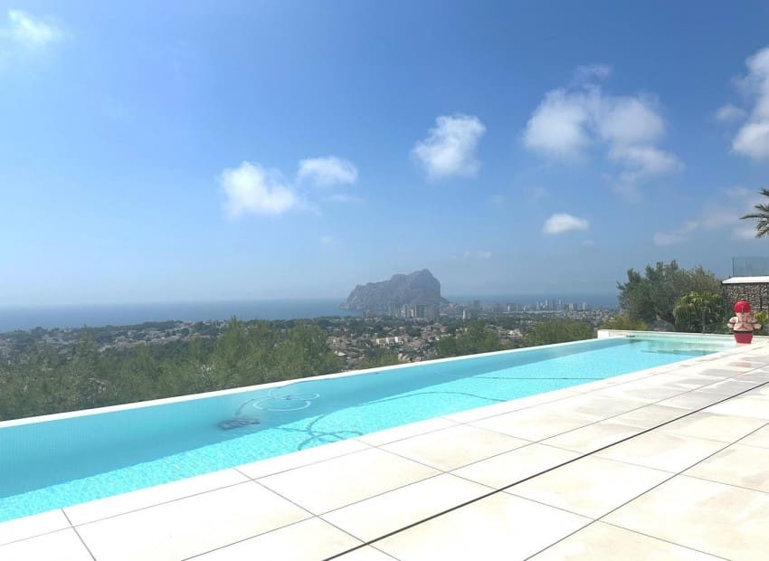 4 bedroom Villa for sale in Benissa with pool garage - € 2,900,000 (Ref: 9412928)