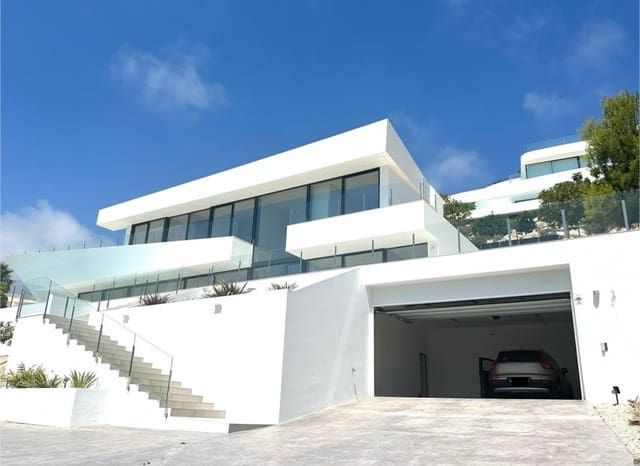 4 bedroom Villa for sale in Benissa with pool garage - € 2,900,000 (Ref: 9412928)