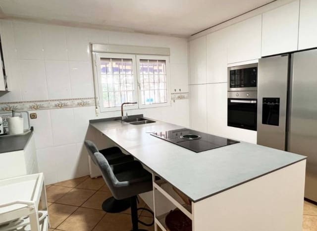 5 bedroom Villa for sale in Hondón de los Frailes with pool garage - € 369,550 (Ref: 9417415)