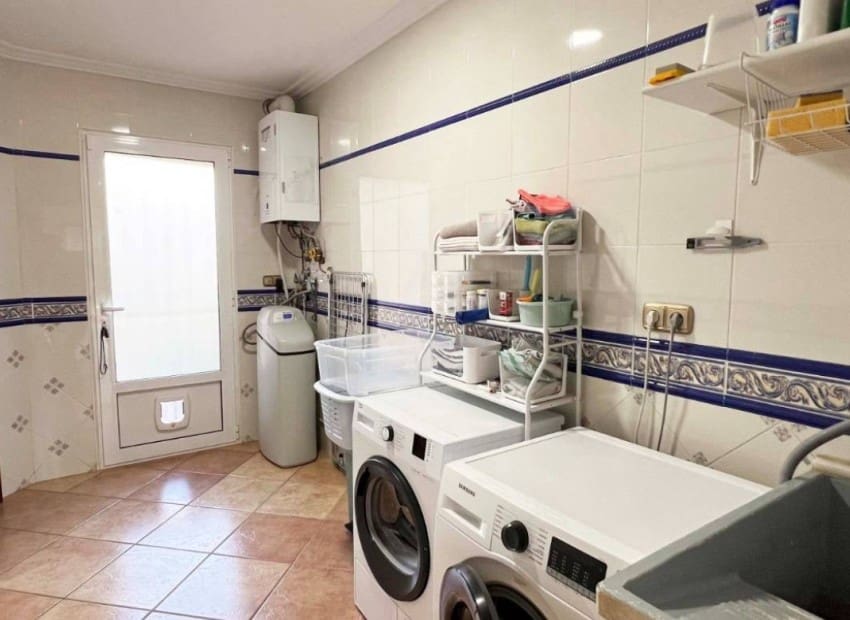 5 sypialnia Willa na sprzedaż w Hondon de los Frailes z basenem garażem - 369 550 € (Ref: 9417415)