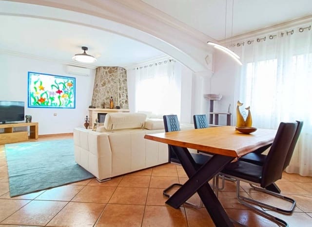 5 bedroom Villa for sale in Hondón de los Frailes with pool garage - € 369,550 (Ref: 9417415)