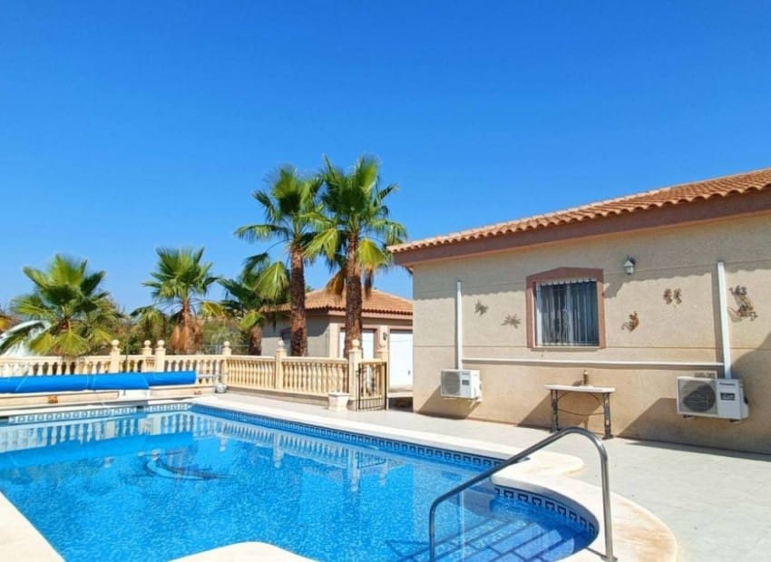 3 bedroom Villa for sale in Macisvenda with pool garage - € 295,000 (Ref: 9417714)