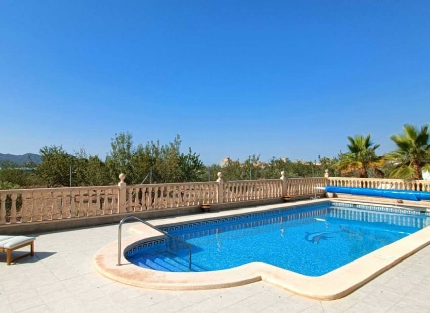 3 bedroom Villa for sale in Macisvenda with pool garage - € 295,000 (Ref: 9417714)