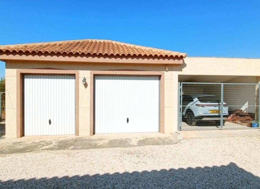 3 bedroom Villa for sale in Macisvenda with pool garage - € 295,000 (Ref: 9417714)