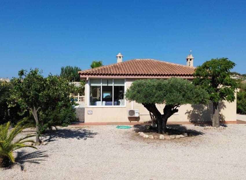 3 bedroom Villa for sale in Macisvenda with pool garage - € 295,000 (Ref: 9417714)