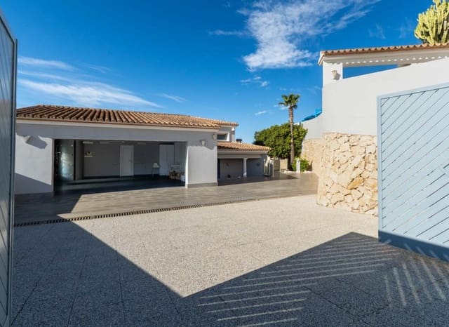 4 sypialnia Willa na sprzedaż w Paichi, Teulada-Moraira z basenem - 1 990 000 € (Ref: 9418823)