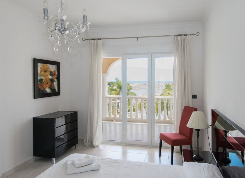 1 bedroom Apartment for sale in Benissa - € 330,000 (Ref: 9418824)