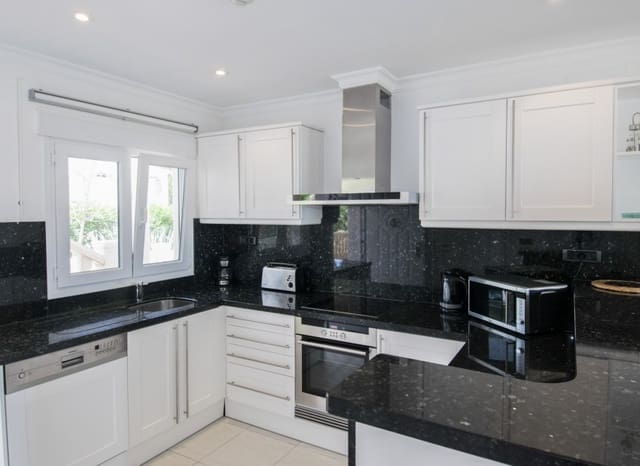 1 quarto Apartamento para venda em Benissa - 330 000 € (Ref: 9418824)