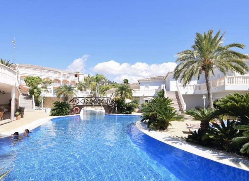 1 bedroom Apartment for sale in Benissa - € 330,000 (Ref: 9418824)