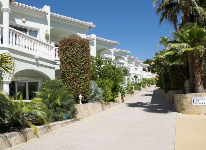 1 bedroom Apartment for sale in Benissa - € 330,000 (Ref: 9418824)