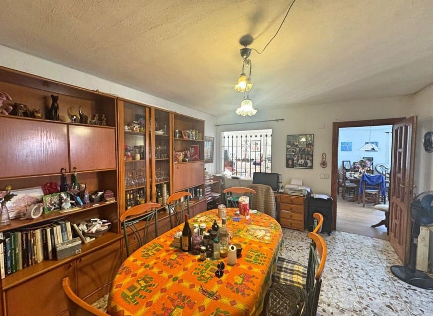 5 soveværelse Villa til salg i Albir med swimmingpool - € 810.000 (Ref: 9418825)