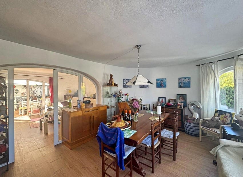 5 soveværelse Villa til salg i Albir med swimmingpool - € 810.000 (Ref: 9418825)