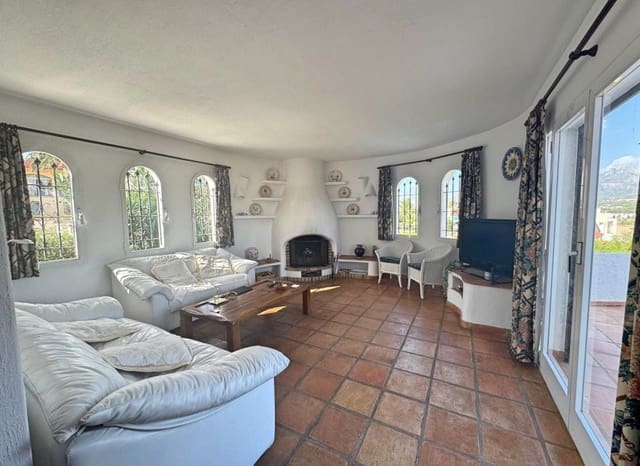 5 soveværelse Villa til salg i Albir, Alfaz del Pi / L'Alfàs del Pi med swimmingpool - € 810.000 (Ref: 9418825)