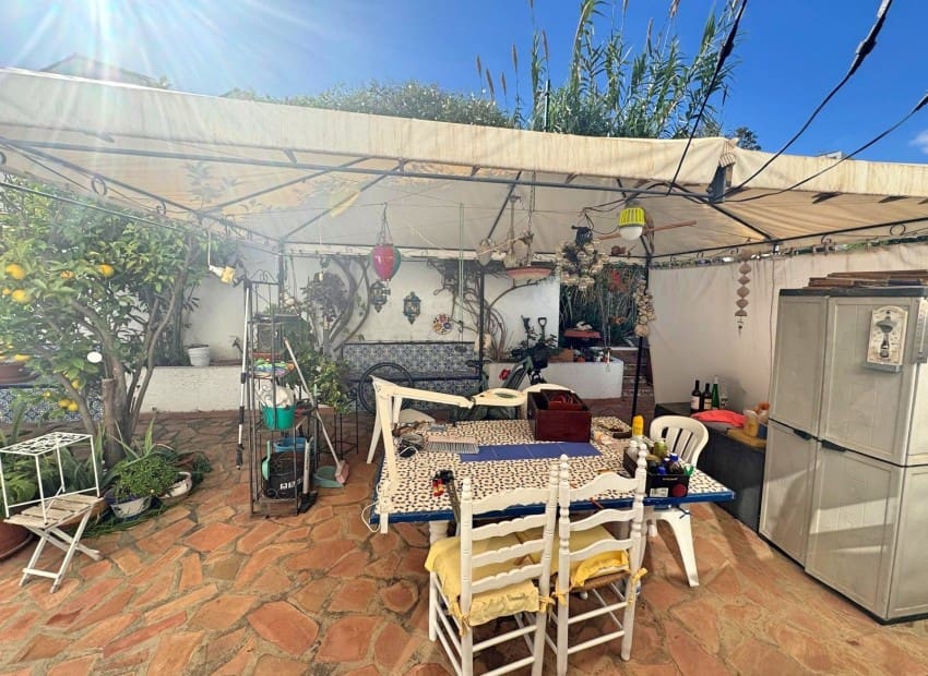 5 soveværelse Villa til salg i Albir med swimmingpool - € 810.000 (Ref: 9418825)