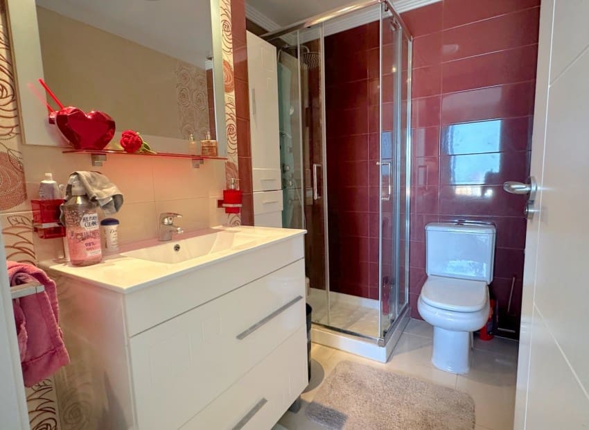 3 makuuhuone Huvila myytävänä paikassa La Nucia mukana uima-altaan - 332 000 € (Ref: 9420033)