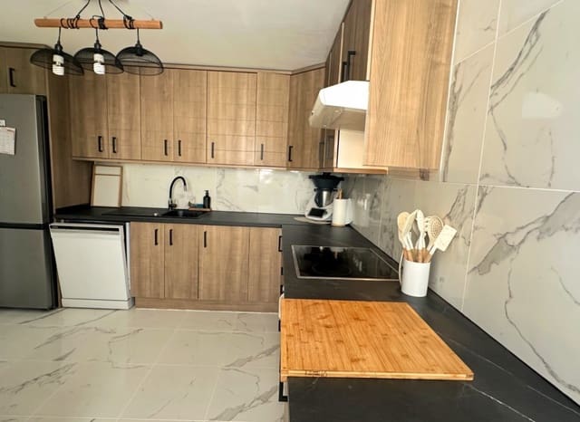 3 makuuhuone Huvila myytävänä paikassa La Nucia Pueblo  , La Nucia mukana uima-altaan - 332 000 € (Ref: 9420033)