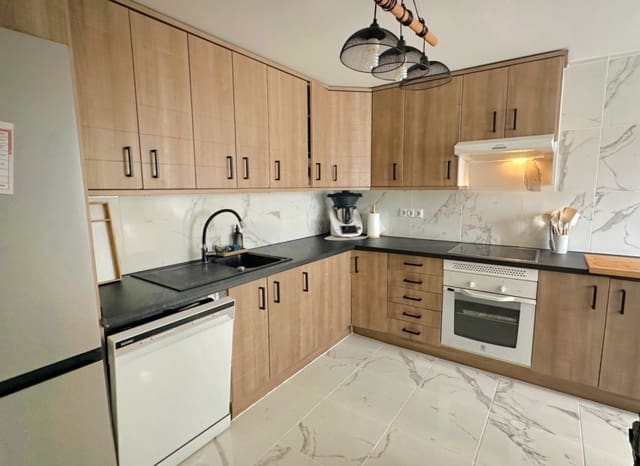 3 makuuhuone Huvila myytävänä paikassa La Nucia Pueblo  , La Nucia mukana uima-altaan - 332 000 € (Ref: 9420033)