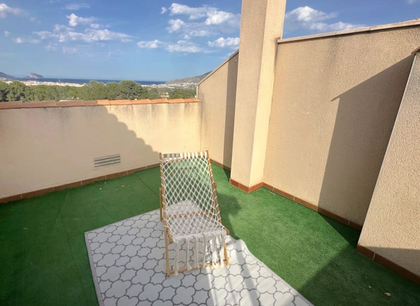 3 makuuhuone Huvila myytävänä paikassa La Nucia mukana uima-altaan - 332 000 € (Ref: 9420033)