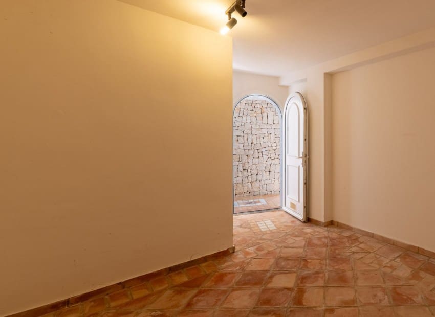 5 chambre Villa/Maison à vendre à Benissa avec piscine - 1 990 000 € (Ref: 9432514)