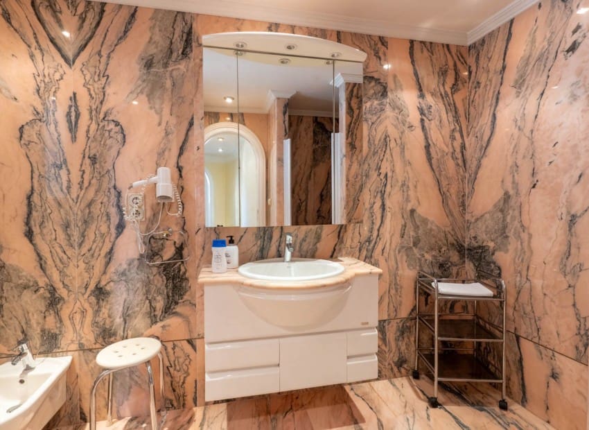 5 chambre Villa/Maison à vendre à Benissa avec piscine - 1 990 000 € (Ref: 9432514)