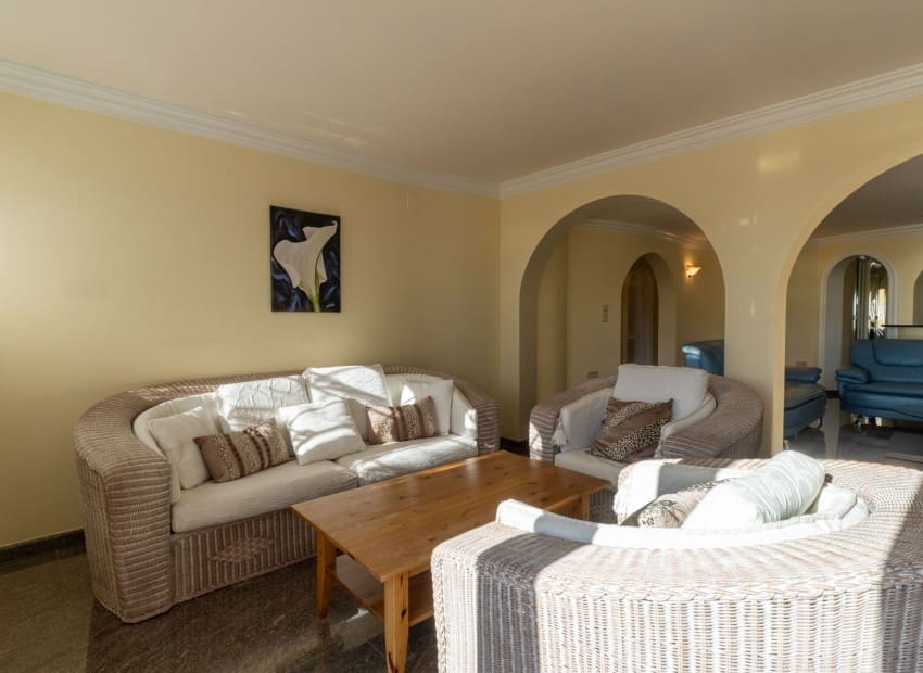 5 chambre Villa/Maison à vendre à Benissa avec piscine - 1 990 000 € (Ref: 9432514)