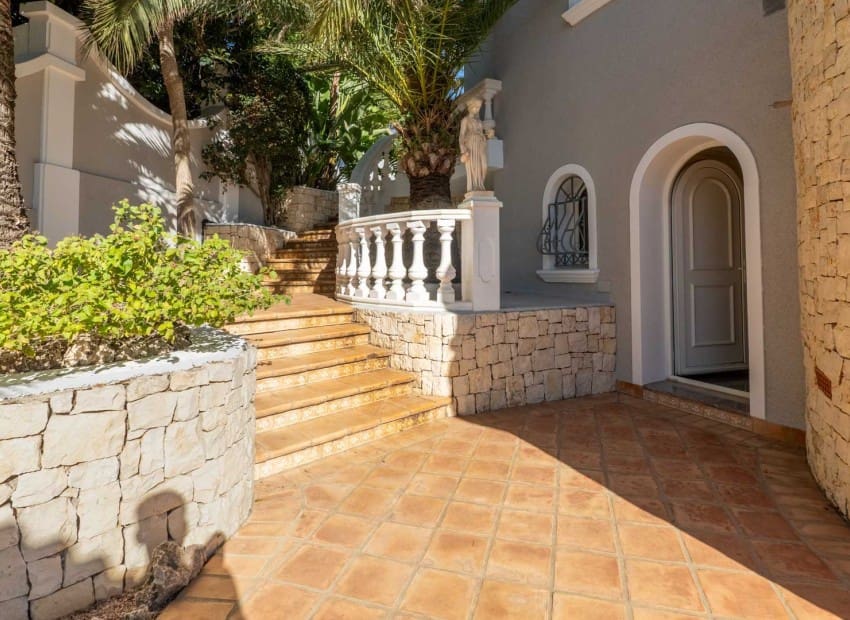 5 chambre Villa/Maison à vendre à Benissa avec piscine - 1 990 000 € (Ref: 9432514)