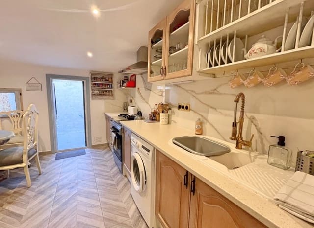 4 bedroom Townhouse for sale in Altea la Vella, Altea - € 275,000 (Ref: 9432515)