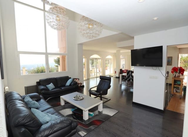 3 soveværelse Villa til salg i Altea la Vella, Altea med swimmingpool - € 775.000 (Ref: 9443638)