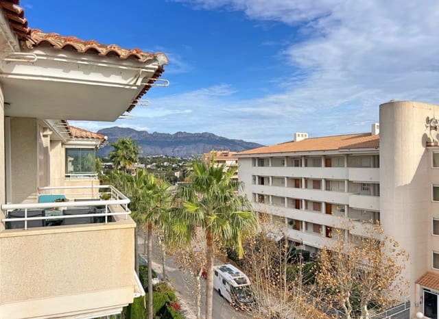 2 bedroom Apartment for sale in Albir, Alfaz del Pi / L'Alfàs del Pi with pool - € 435,000 (Ref: 9444964)