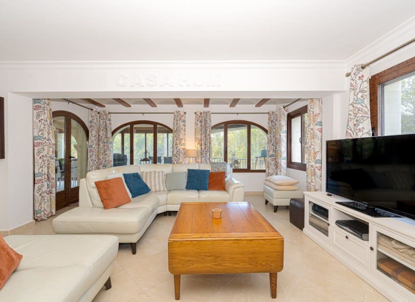 5 soverom Villa til salgs i Lliber med svømmebasseng garasje - € 660 000 (Ref: 9451494)