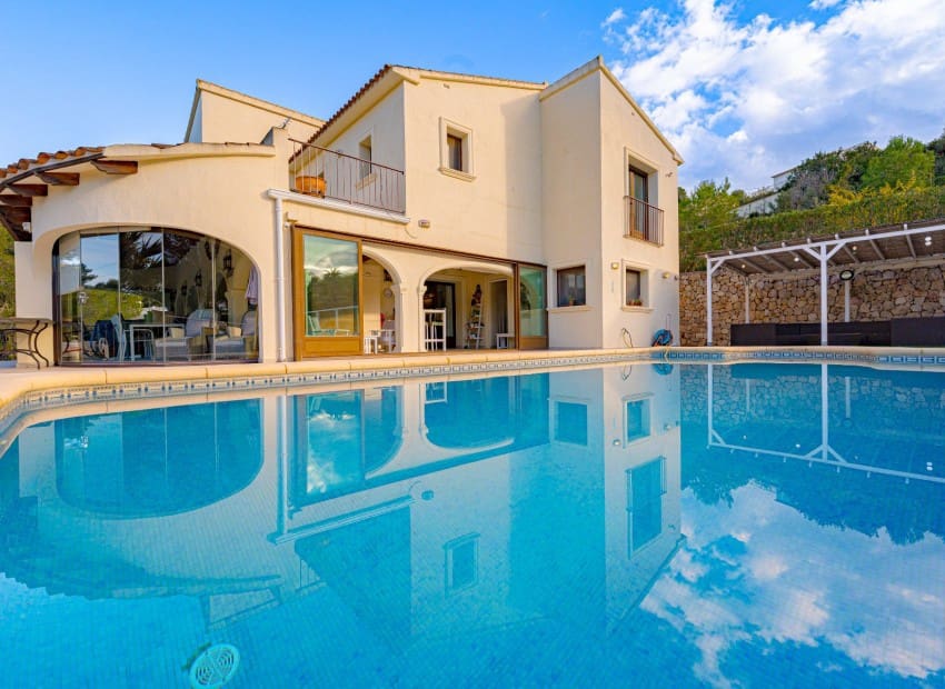 5 soverom Villa til salgs i Lliber med svømmebasseng garasje - € 660 000 (Ref: 9451494)