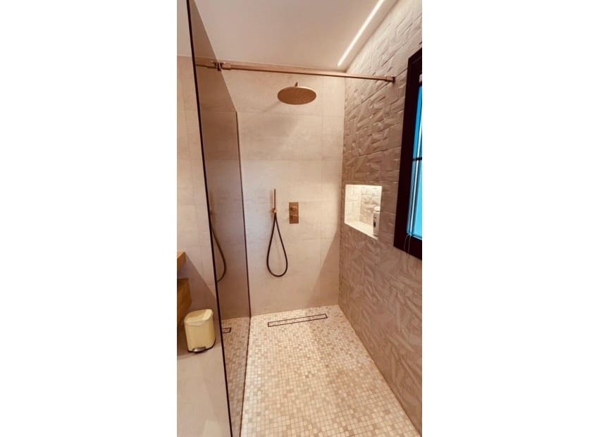 5 sovrum Villa till salu i Altea med pool - 2 500 000 € (Ref: 9454795)