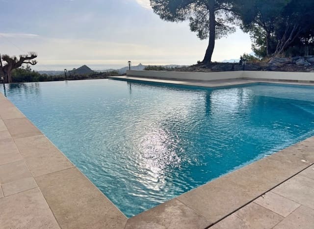 5 sovrum Villa till salu i Altea med pool - 2 500 000 € (Ref: 9454795)