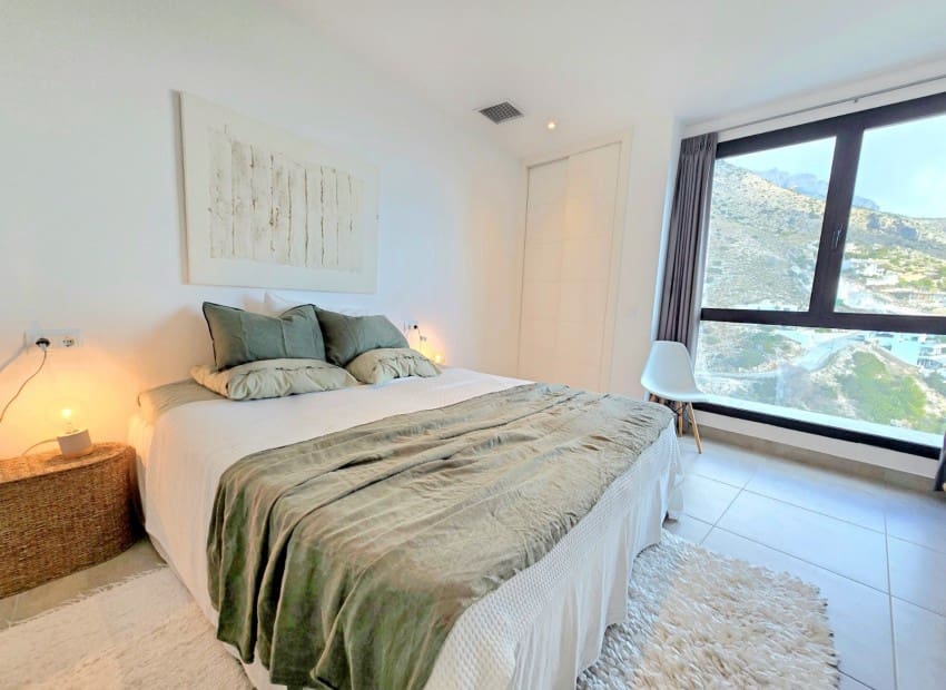 Chalet de 3 habitaciones en Altea en venta con piscina - 890.000 € (Ref: 9454796)