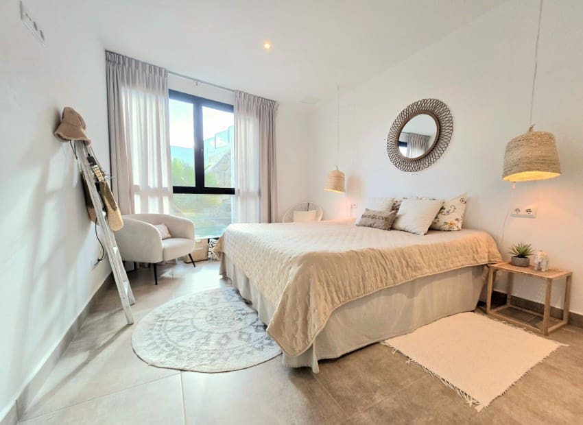 Chalet de 3 habitaciones en Altea en venta con piscina - 890.000 € (Ref: 9454796)