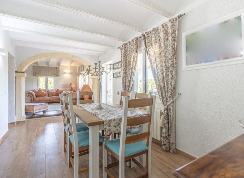 Chalet de 5 habitaciones en Pinosol en venta - 790.000 € (Ref: 9473458)