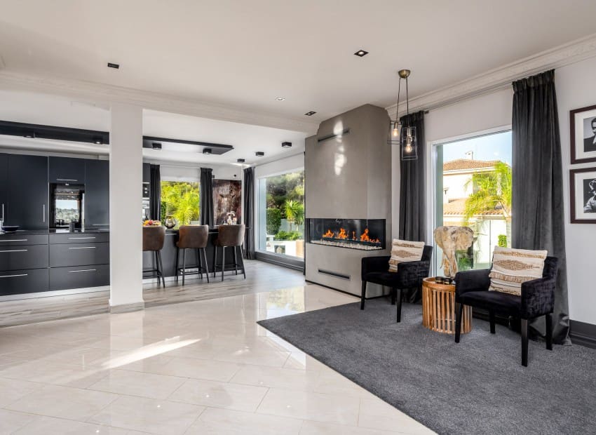 6 bedroom Villa for sale in La Nucia - € 1,800,000 (Ref: 9473459)