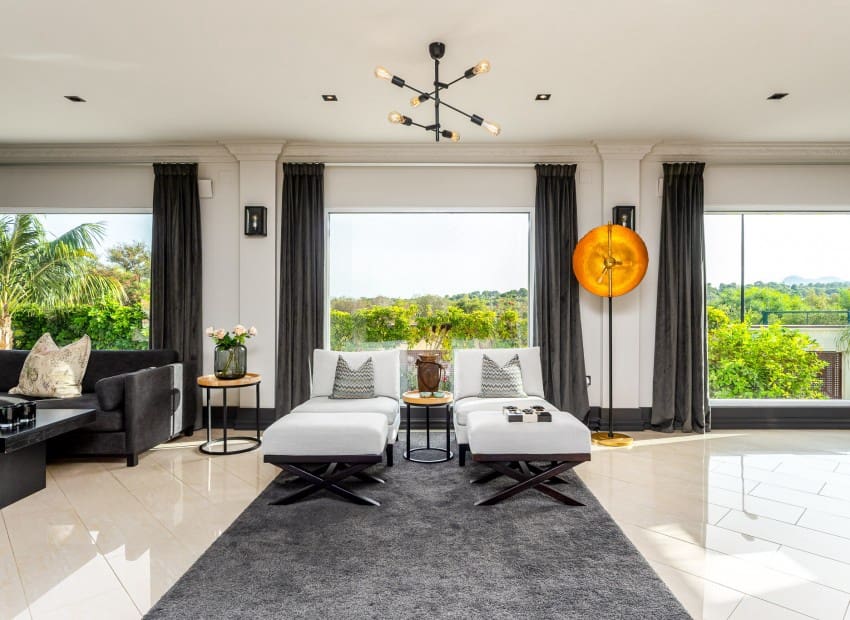 6 bedroom Villa for sale in La Nucia - € 1,800,000 (Ref: 9473459)