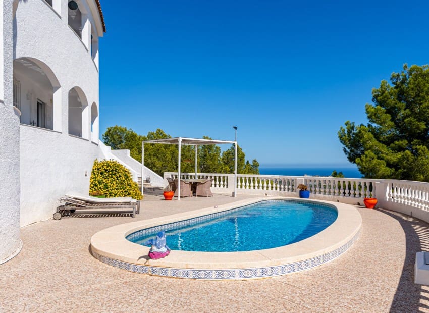 5 makuuhuone Huvila myytävänä paikassa Alfaz del Pi / L'Alfas del Pi - 1 350 000 € (Ref: 9473460)