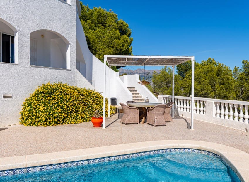 5 makuuhuone Huvila myytävänä paikassa Alfaz del Pi / L'Alfas del Pi - 1 350 000 € (Ref: 9473460)