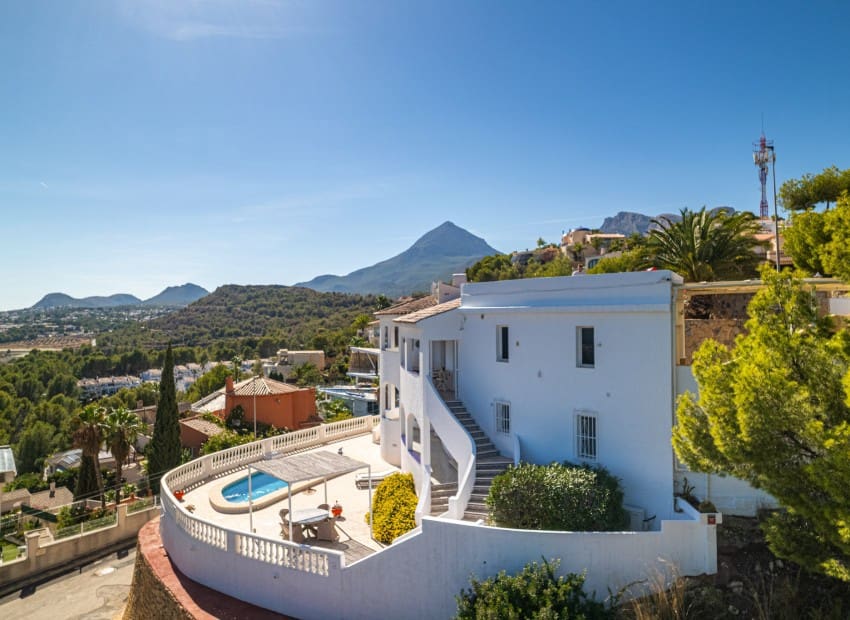 5 makuuhuone Huvila myytävänä paikassa Alfaz del Pi / L'Alfas del Pi - 1 350 000 € (Ref: 9473460)