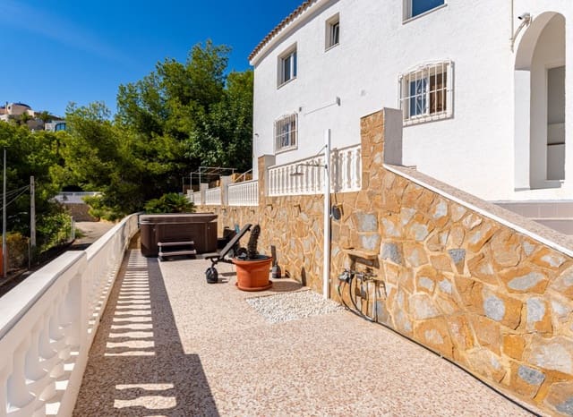 5 makuuhuone Huvila myytävänä paikassa Escandinavia - Cautivador, Alfaz del Pi / L'Alfàs del Pi - 1 350 000 € (Ref: 9473460)