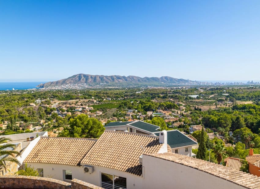 5 makuuhuone Huvila myytävänä paikassa Alfaz del Pi / L'Alfas del Pi - 1 350 000 € (Ref: 9473460)