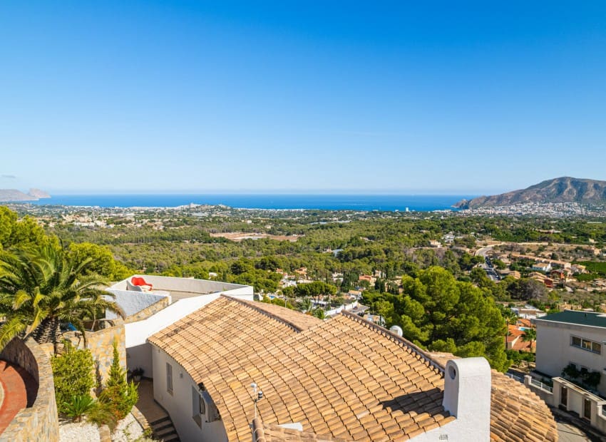 5 makuuhuone Huvila myytävänä paikassa Alfaz del Pi / L'Alfas del Pi - 1 350 000 € (Ref: 9473460)