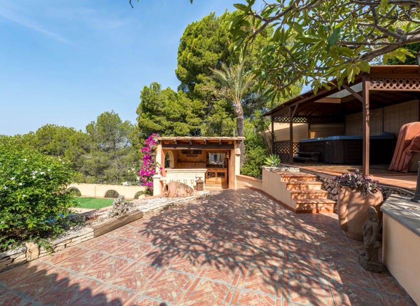 4 sovrum Villa till salu i Altea la Vella med pool - 850 000 € (Ref: 9473462)