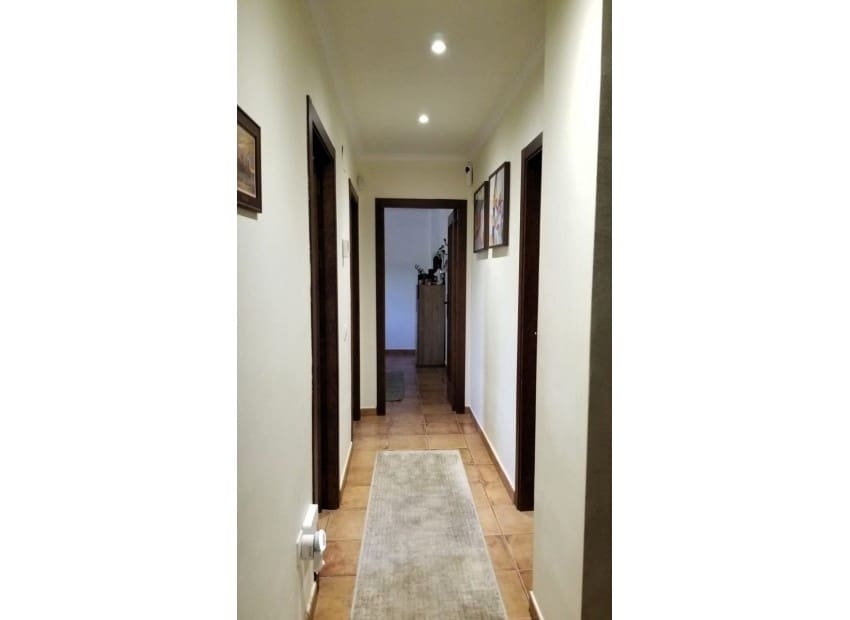 4 slaapkamer Villa te koop in Alicante stad met zwembad garage - € 665.000 (Ref: 9486577)