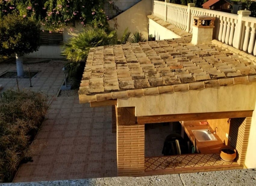 4 slaapkamer Villa te koop in Alicante stad met zwembad garage - € 665.000 (Ref: 9486577)