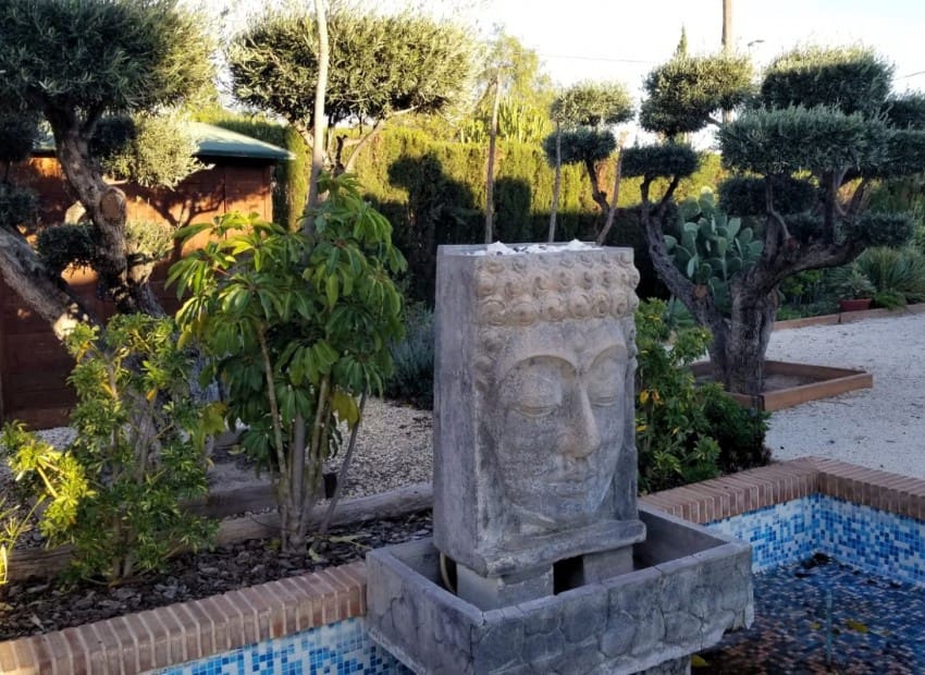 4 slaapkamer Villa te koop in Alicante stad met zwembad garage - € 665.000 (Ref: 9486577)