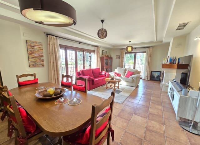 4 slaapkamer Villa te koop in Moralet, Alicante stad met zwembad garage - € 665.000 (Ref: 9486577)